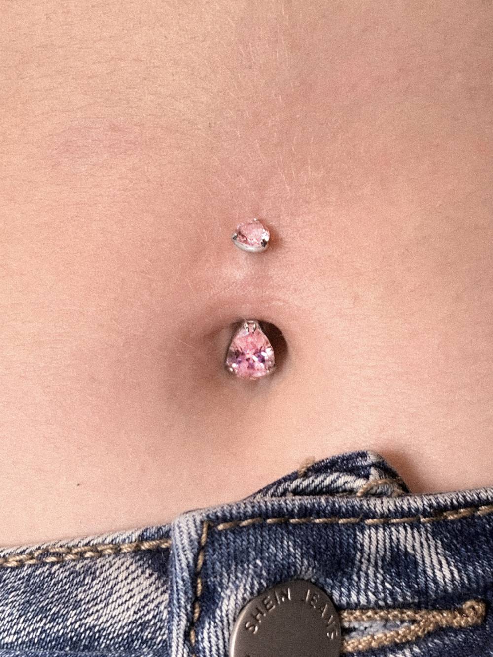 piercing au nombril