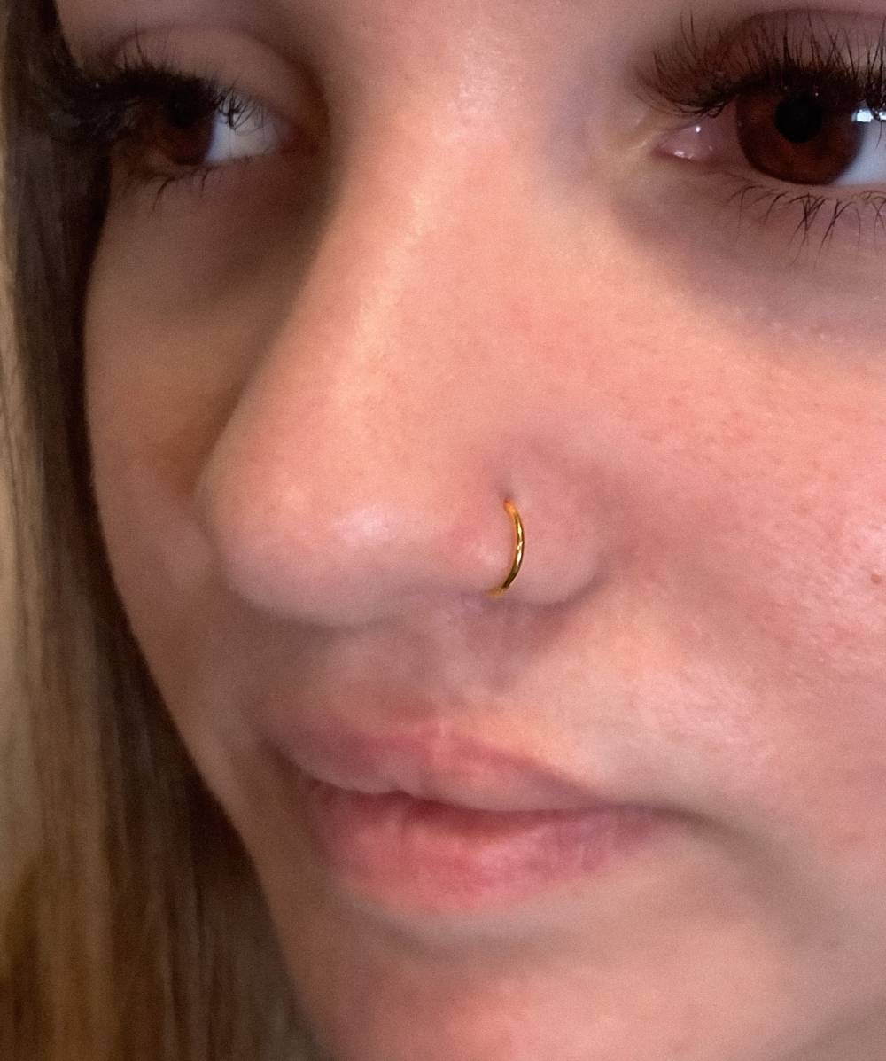 piercing nez
