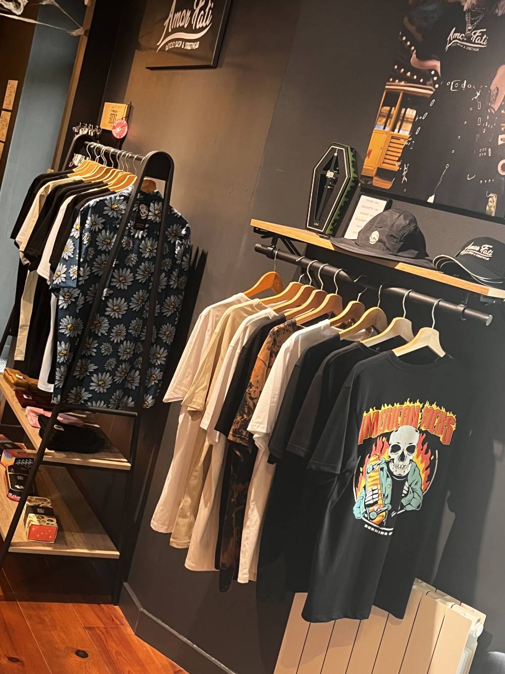 SHOP de AMOR FATI t-shirts